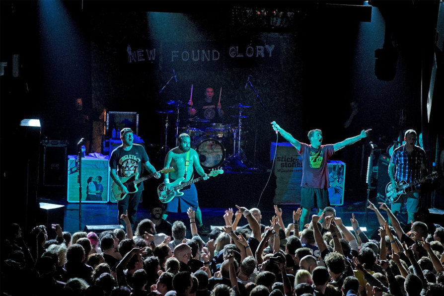 New Found Glory & Saves The Day Concert House of Blues Lindsay Racen